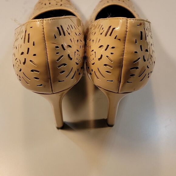 REPORT TRUFFLE POINTED TOE HIGH HEEL WOMEN"S SHOE - Picture 13 of 16